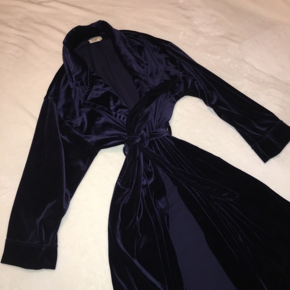 Vintage Other - Vintage velvet tie long navy robe